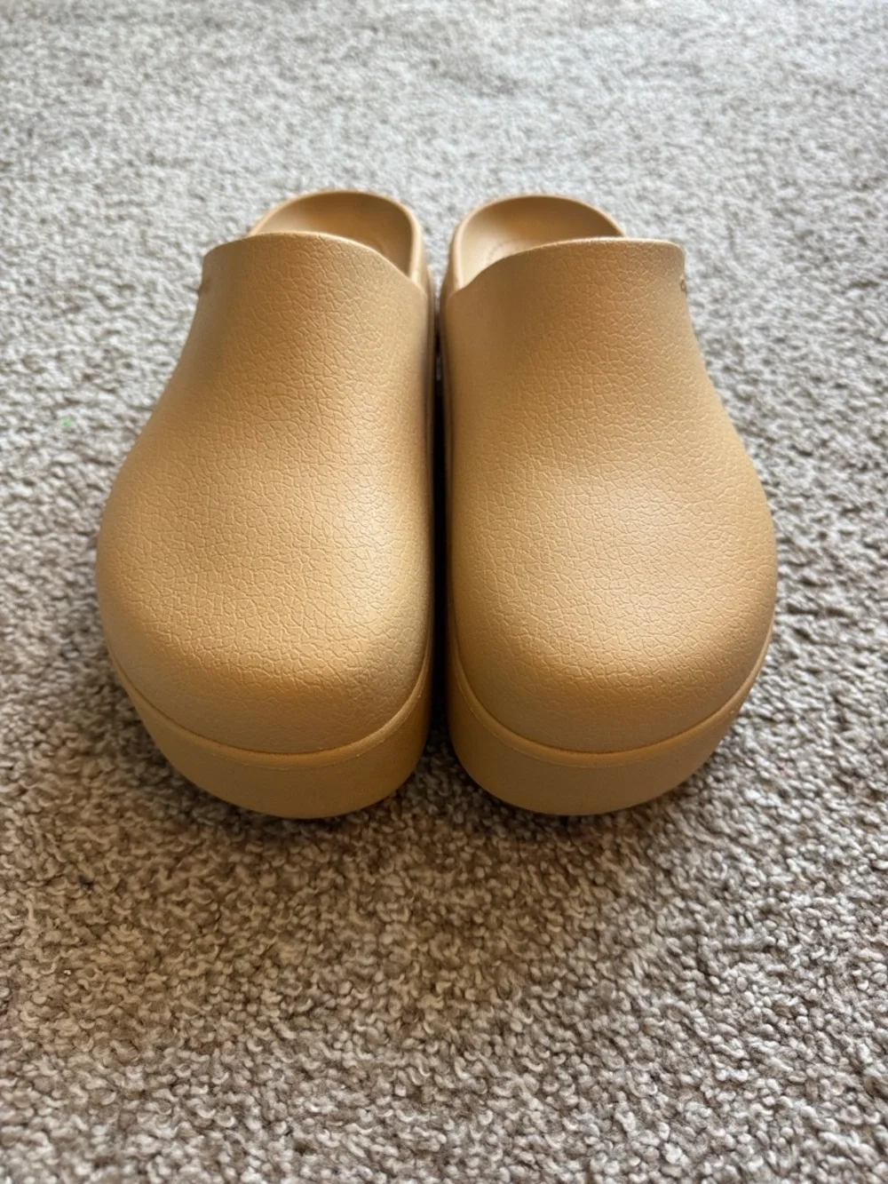CROCS Dylan Platform Clog beige - Picture 4 of 6